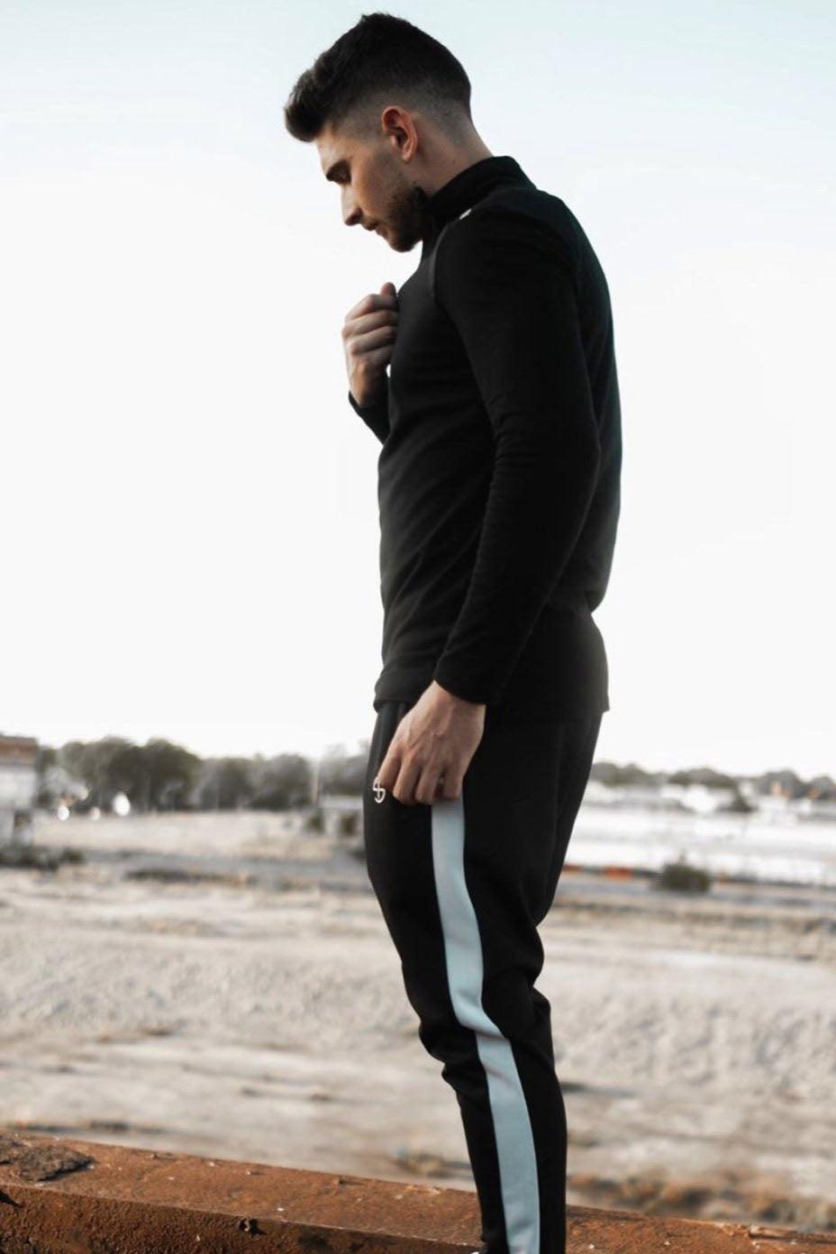 Quarter Zip - Black - Skywear Threads